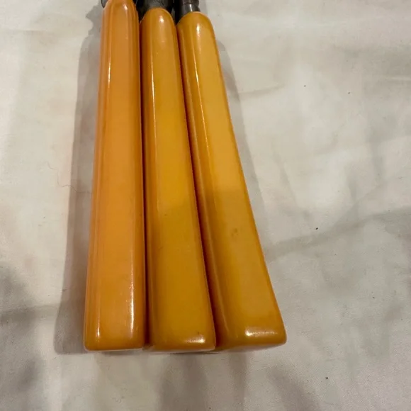 Vintage Three Piece Carving Set Butterscotch Bakelite Handle - Picture 6 of 11